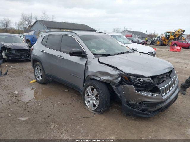  Salvage Jeep Compass