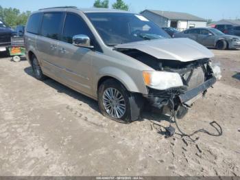  Salvage Chrysler Town & Country