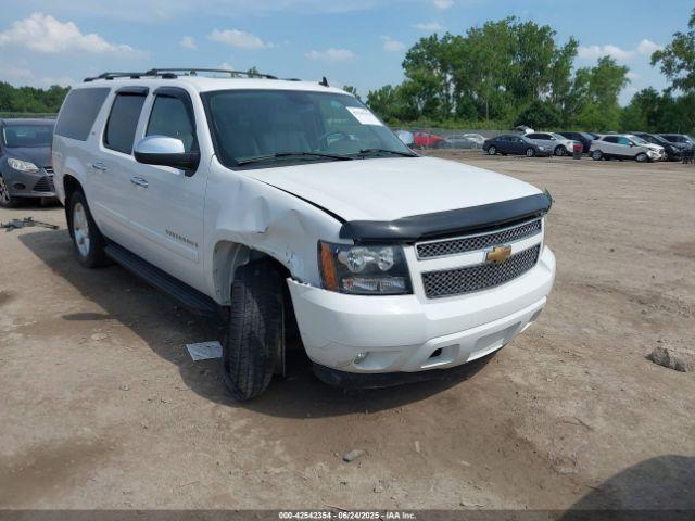  Salvage Chevrolet Suburban 1500
