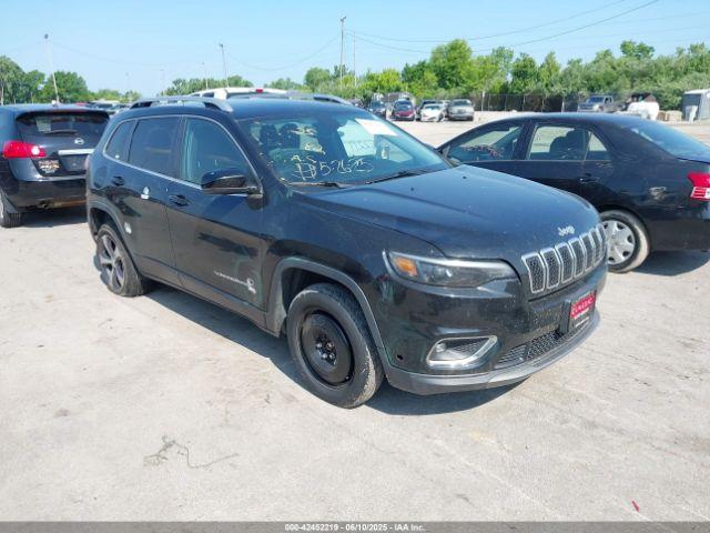  Salvage Jeep Cherokee