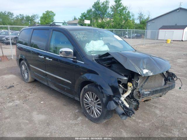  Salvage Chrysler Town & Country