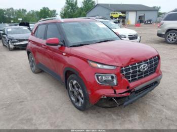  Salvage Hyundai VENUE
