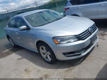  Salvage Volkswagen Passat