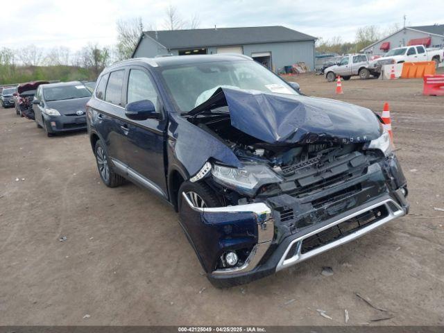  Salvage Mitsubishi Outlander