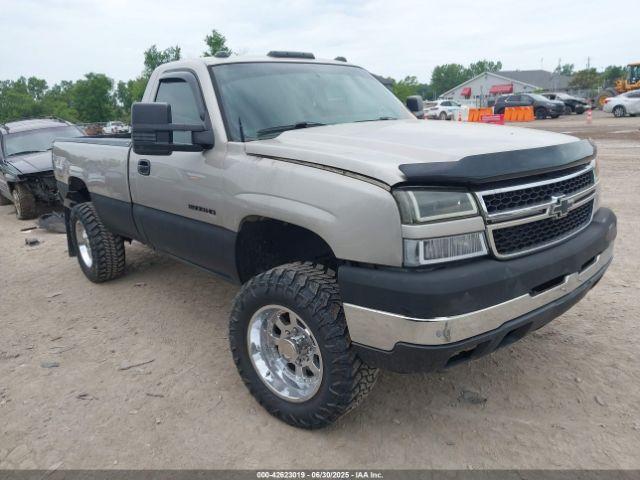  Salvage Chevrolet Silverado 2500