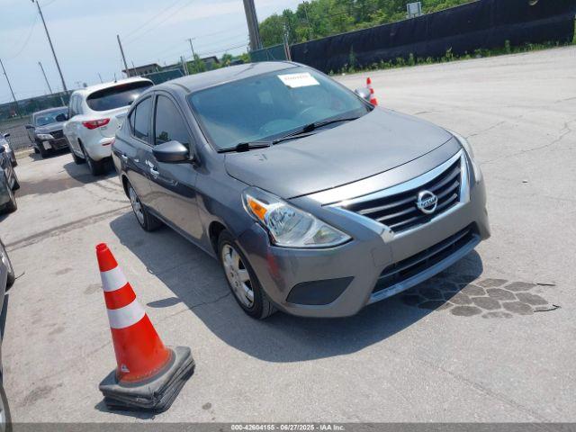  Salvage Nissan Versa
