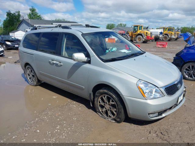  Salvage Kia Sedona