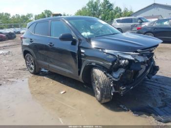  Salvage Kia Seltos