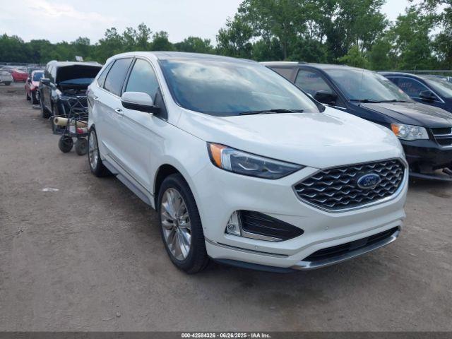  Salvage Ford Edge