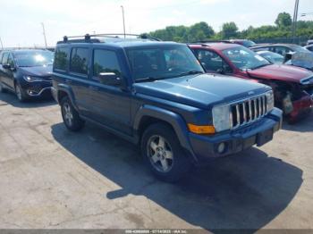  Salvage Jeep Commander