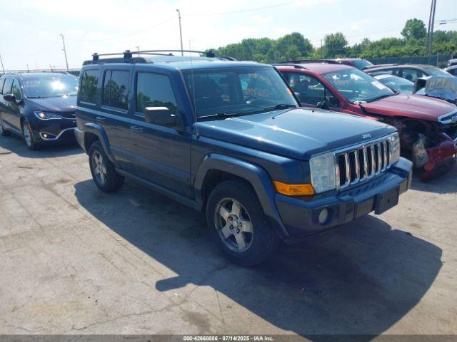  Salvage Jeep Commander