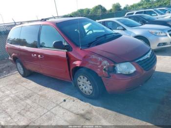  Salvage Chrysler Town & Country