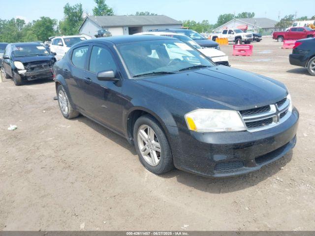  Salvage Dodge Avenger