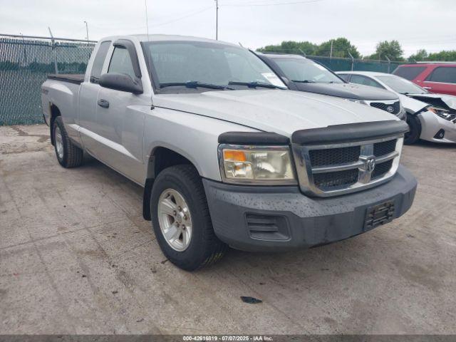  Salvage Dodge Dakota