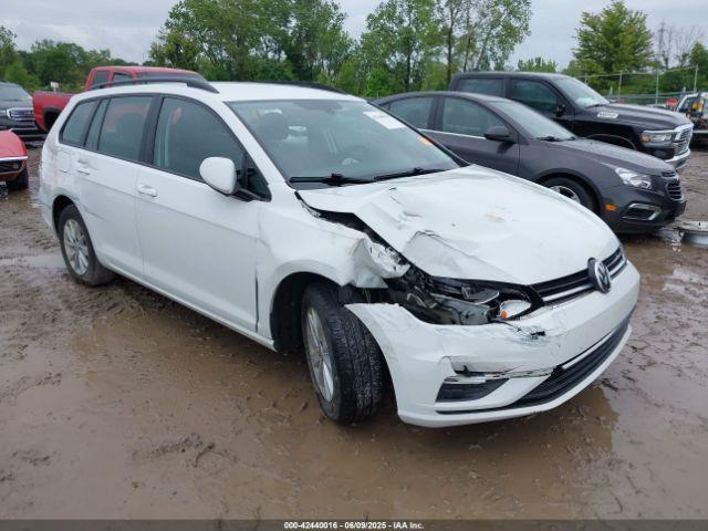  Salvage Volkswagen Golf