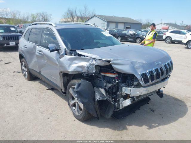  Salvage Jeep Cherokee
