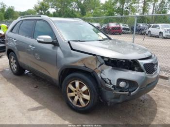  Salvage Kia Sorento