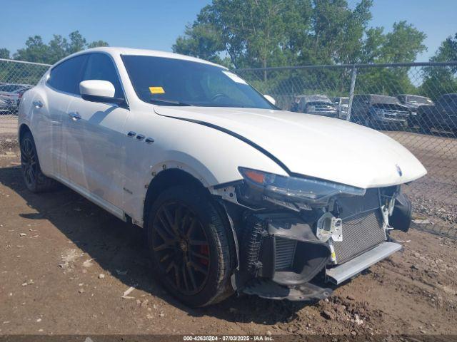  Salvage Maserati Levante
