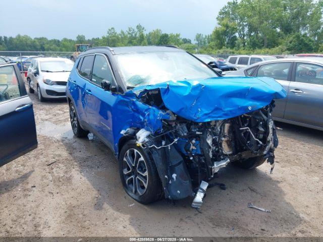  Salvage Jeep Compass