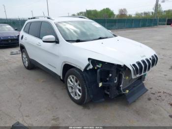  Salvage Jeep Cherokee