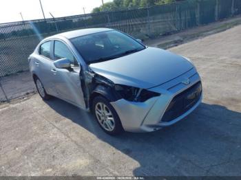  Salvage Toyota Yaris