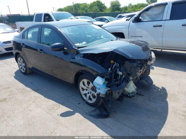  Salvage Mazda Mazda3