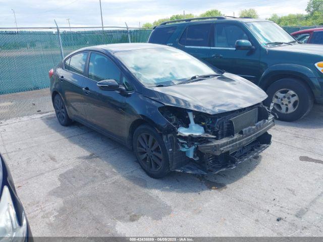  Salvage Kia Forte
