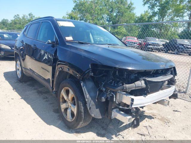  Salvage Jeep Compass