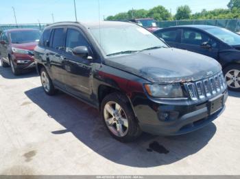  Salvage Jeep Compass
