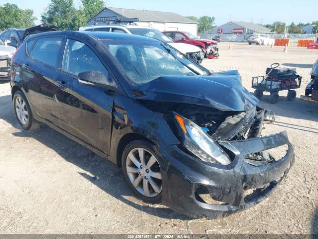  Salvage Hyundai ACCENT