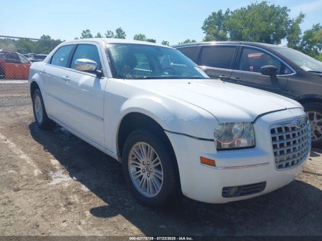  Salvage Chrysler 300