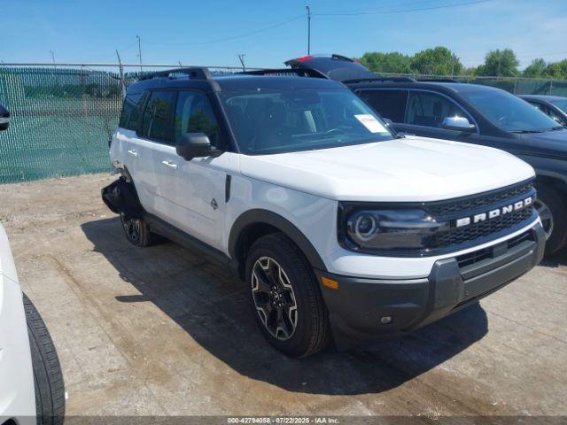  Salvage Ford Bronco