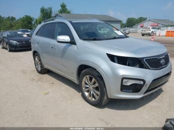  Salvage Kia Sorento