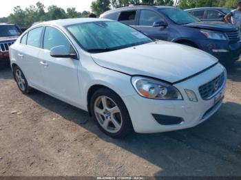  Salvage Volvo S60