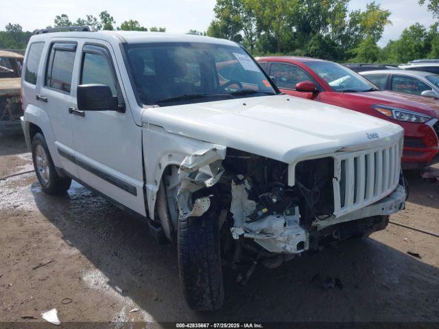  Salvage Jeep Liberty