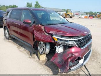  Salvage Kia Carnival