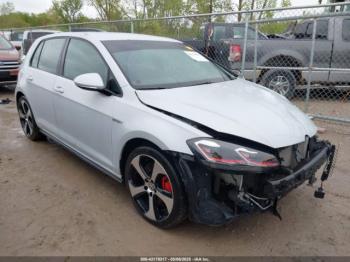  Salvage Volkswagen Golf