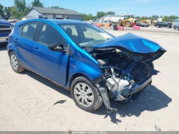  Salvage Toyota Prius c