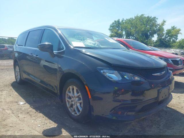  Salvage Chrysler Voyager