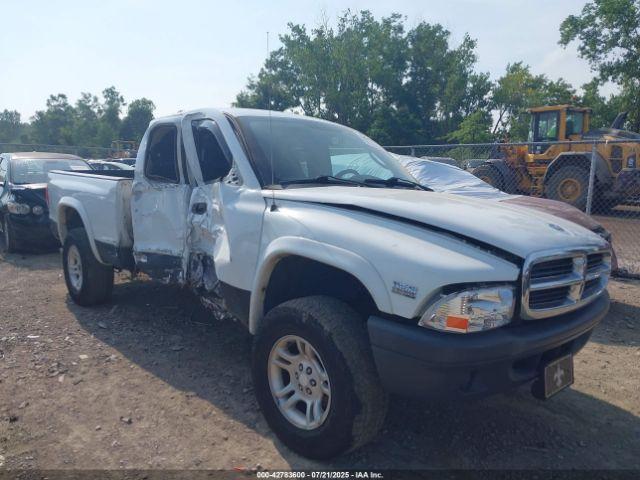  Salvage Dodge Dakota