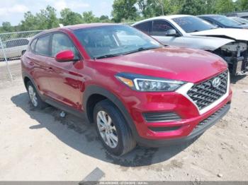  Salvage Hyundai TUCSON