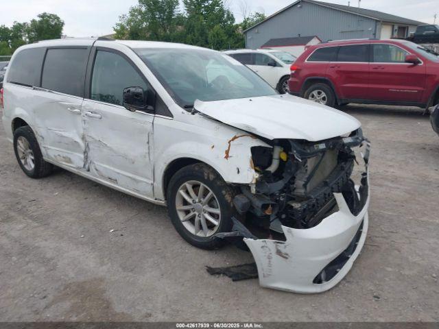  Salvage Dodge Grand Caravan