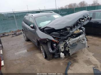  Salvage Jeep Cherokee