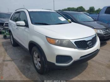  Salvage Kia Sorento