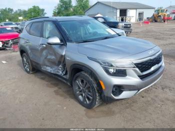  Salvage Kia Seltos