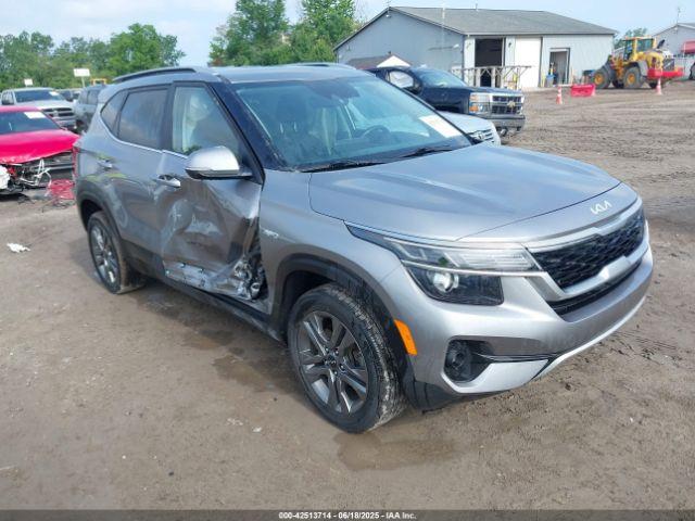  Salvage Kia Seltos