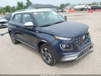  Salvage Hyundai VENUE