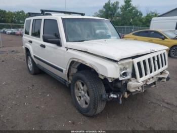  Salvage Jeep Commander