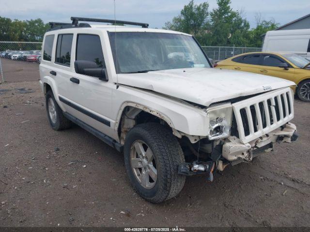  Salvage Jeep Commander