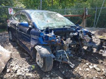  Salvage Hyundai ELANTRA